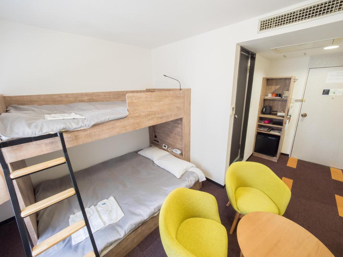 Hotel Shin Осака Екстериор снимка