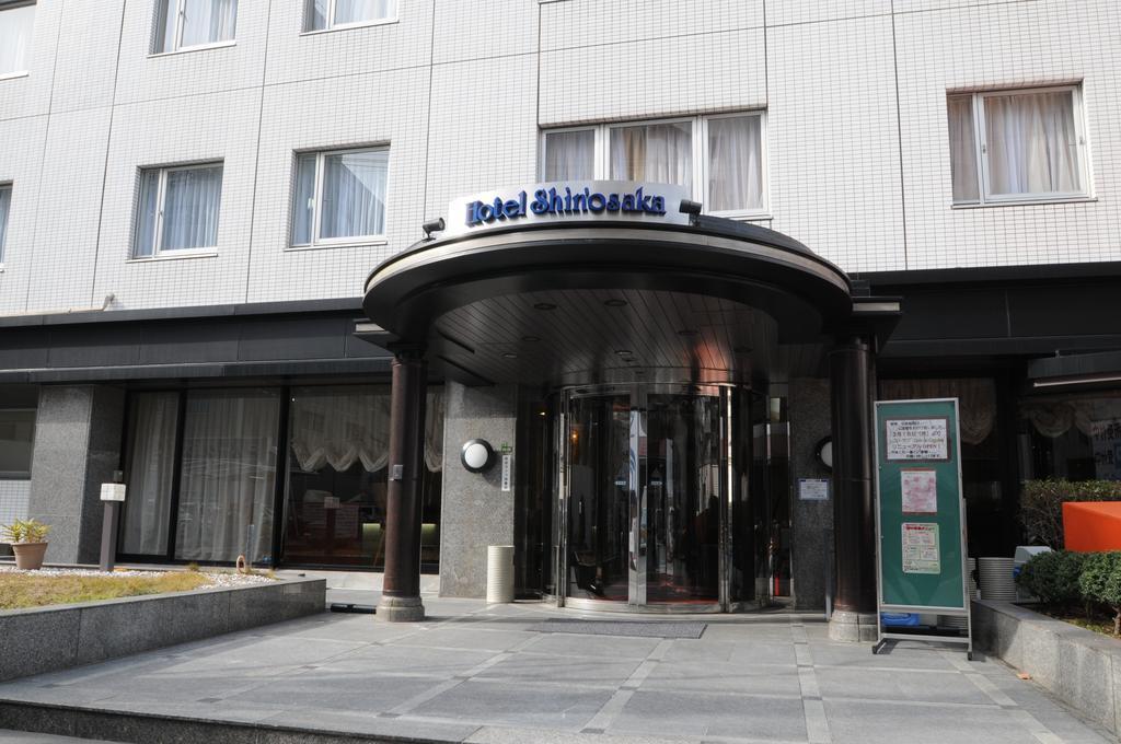 Hotel Shin Осака Екстериор снимка